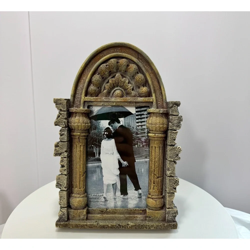 Gothic Cathedral Arch Photo Frame Architectural Resin 4x6 Distressed Stone Ruins